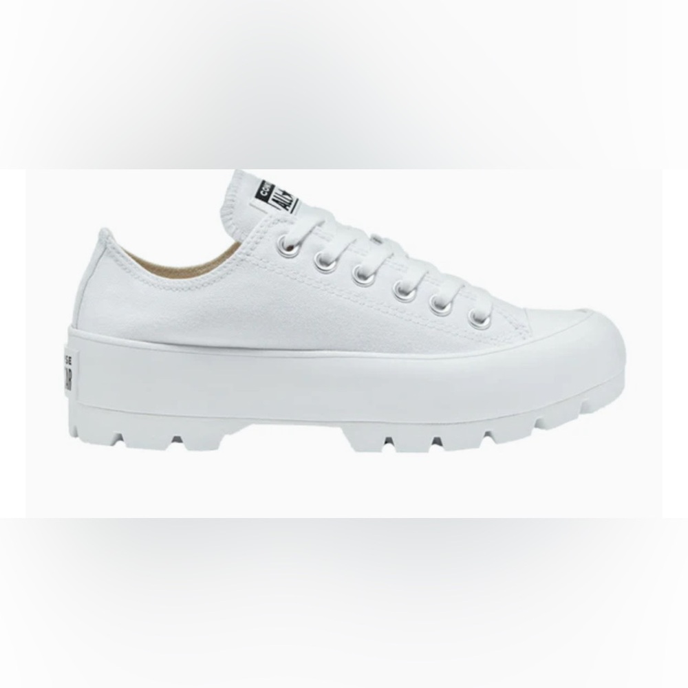 Women's Converse Chuck Taylor All Star Lugged LowTop Sneaker, White, size 6